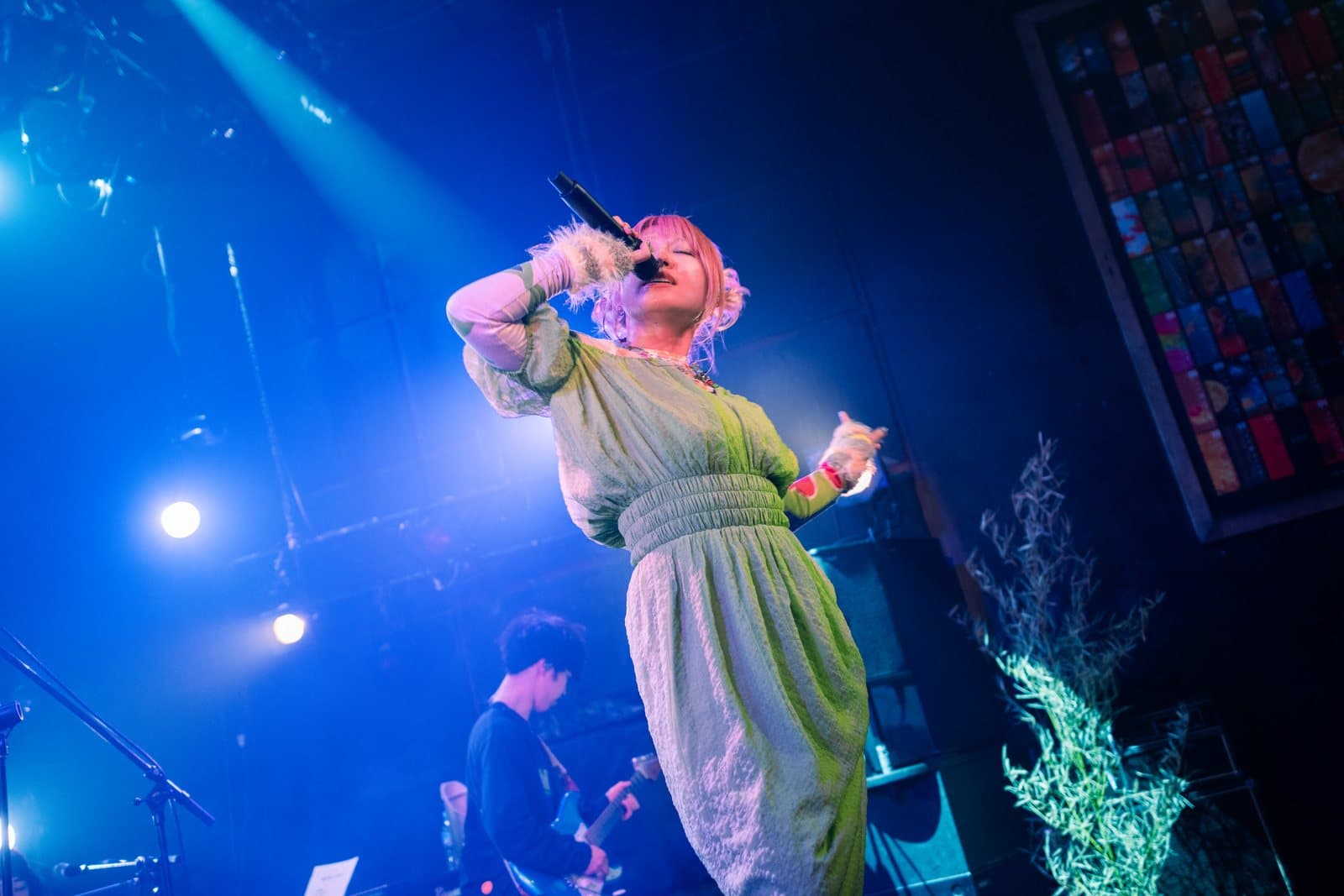 1st ONE MAN LIVE「MOON LIGHT」(7/25 青山 月見ル君想フ)ライブ写真 2