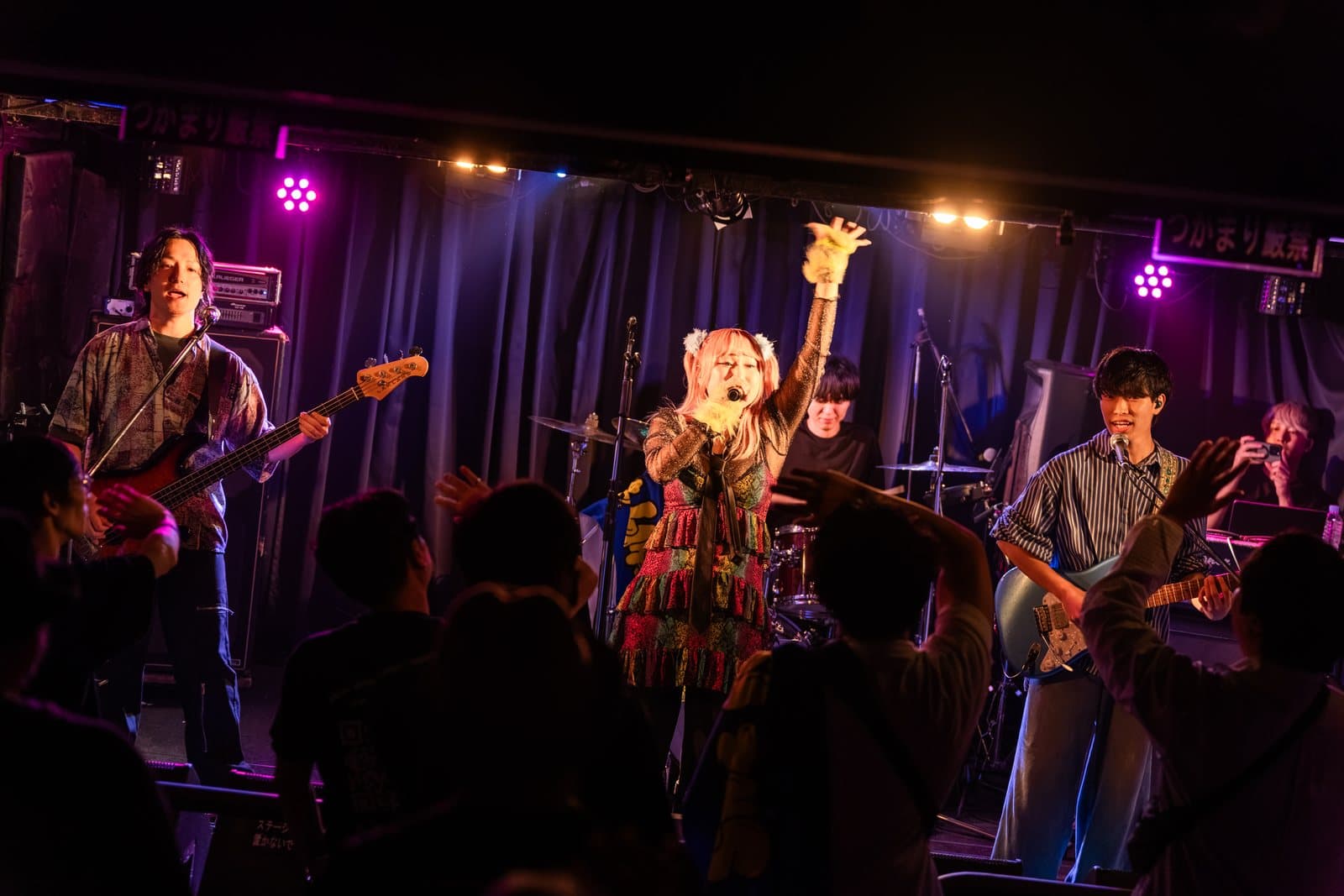 『世界は君が創るモノ』(9/20 下北沢 近松)ライブ写真 2