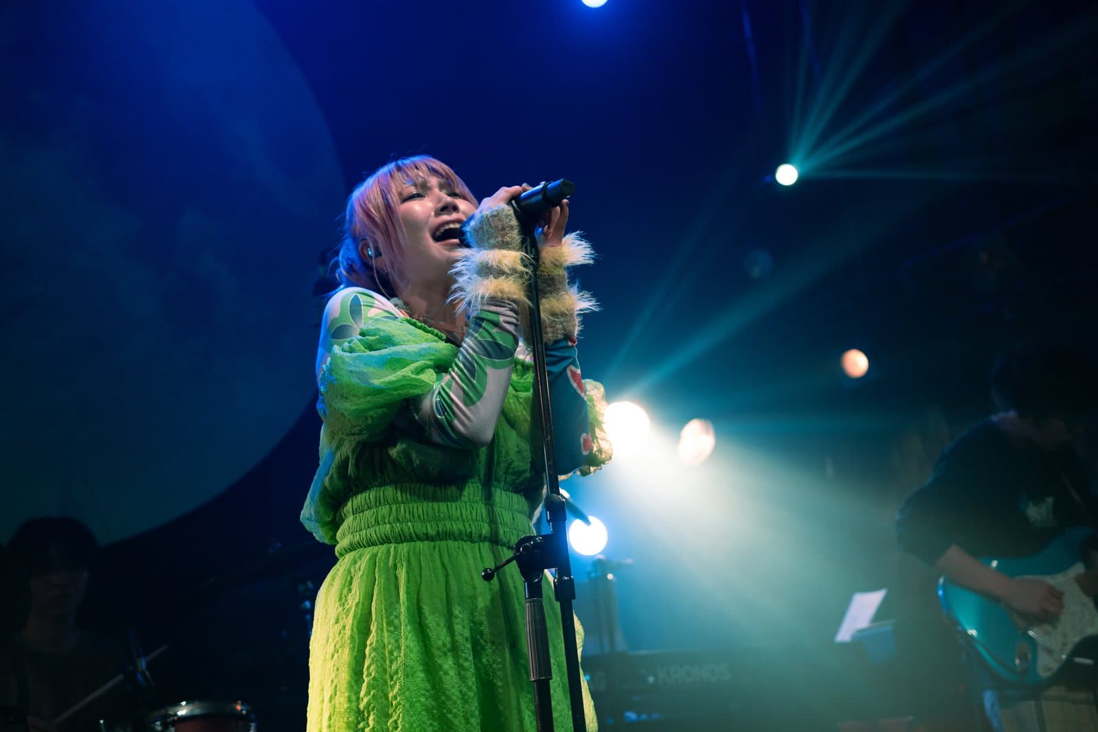 1st ONE MAN LIVE「MOON LIGHT」(7/25 青山 月見ル君想フ)ライブ写真 5