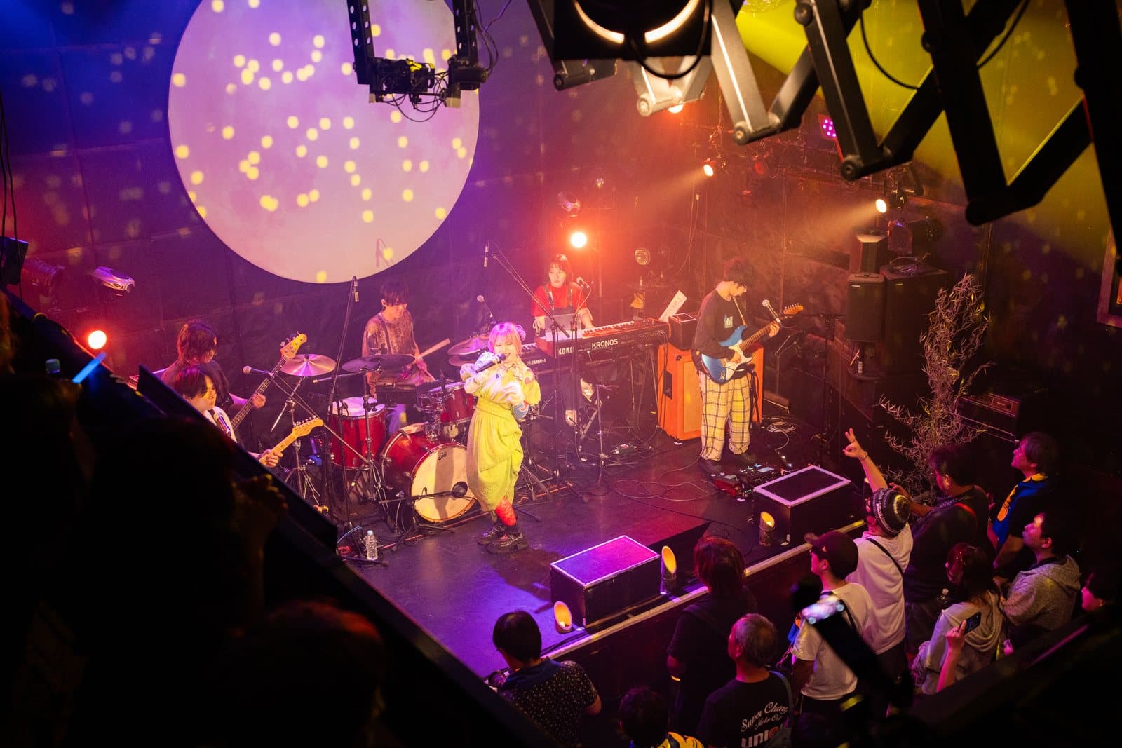 1st ONE MAN LIVE「MOON LIGHT」(7/25 青山 月見ル君想フ)ライブ写真 1