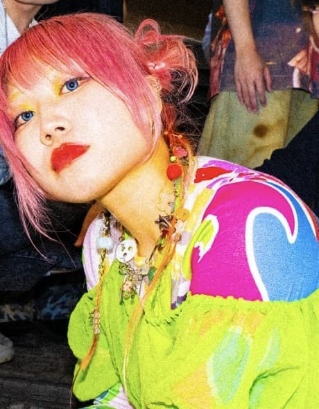 東田明莉(SHE IS LIGHT)